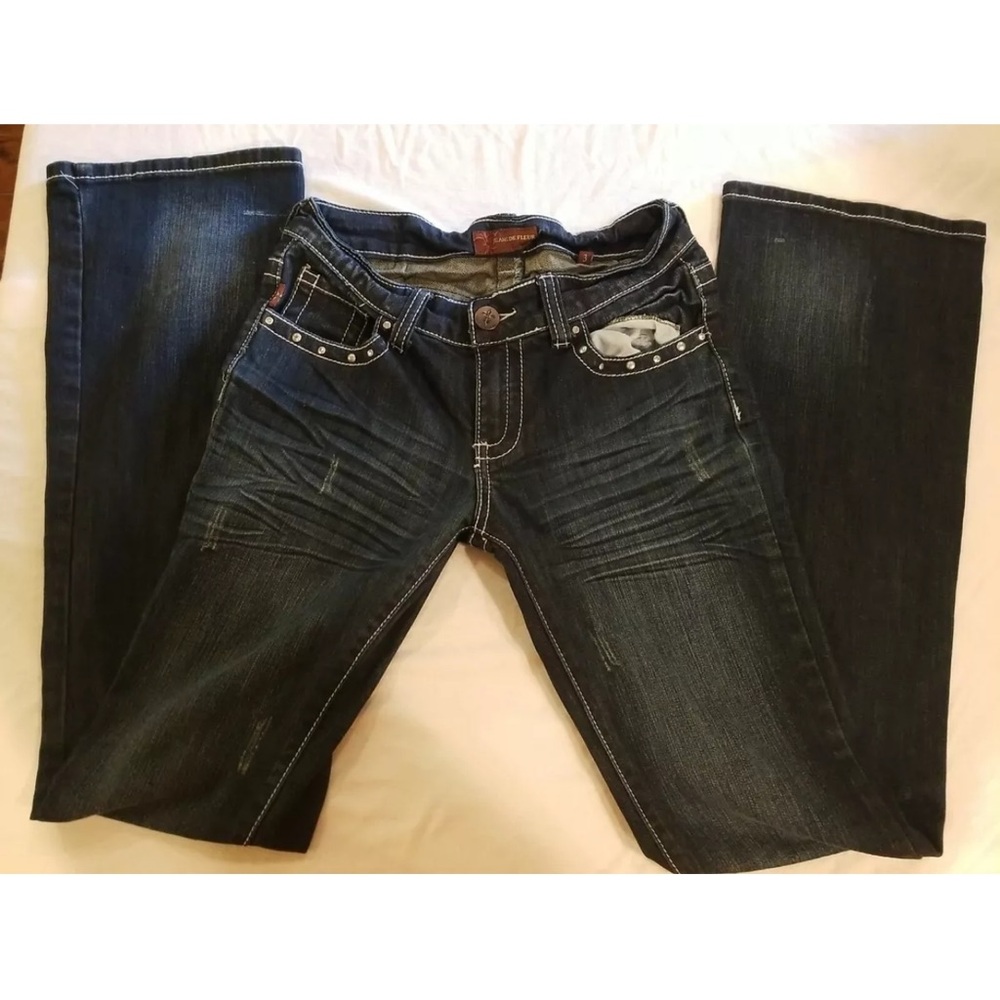 JEANS DE FLEUR SZ 3x28” BLUE JEANS MISSES EMBROIDERED/EMBELLISHED LOW RISE